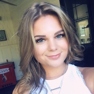 Meet your Posher, Payton